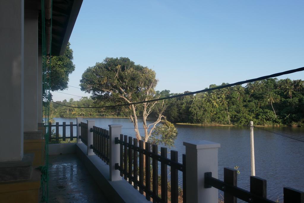 Lotus Villa Holiday Resort Matara Luaran gambar